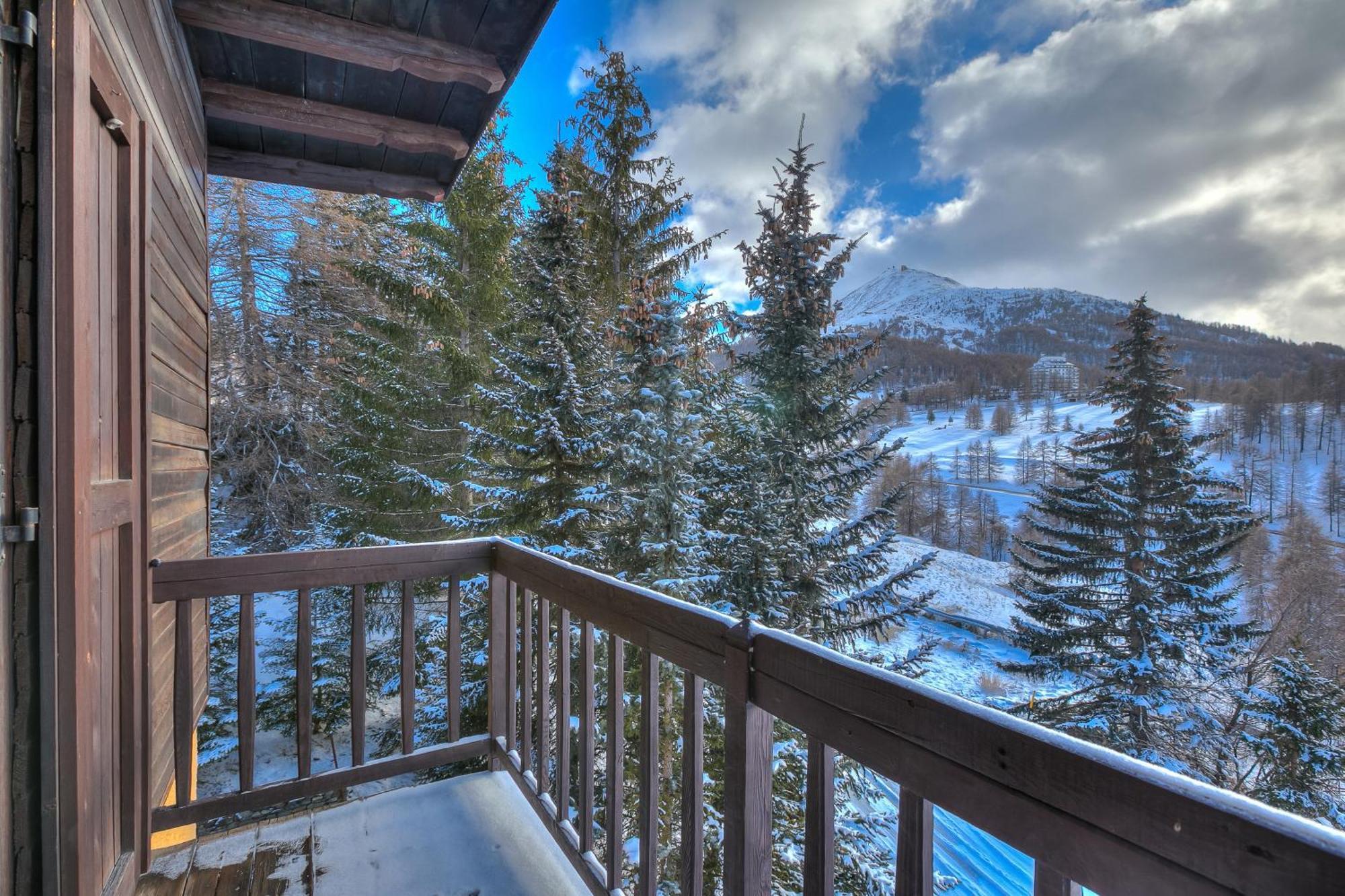 Belvedere Apartments - Happy Rentals Colle Colle Sestriere Exteriör bild